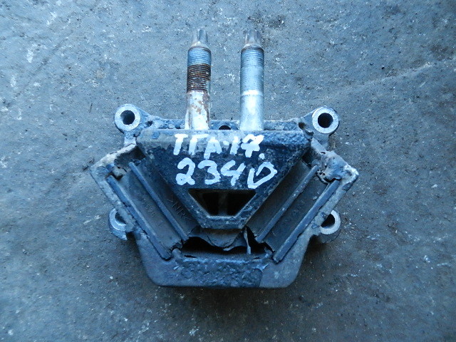 Подушка двигателя (ДВС) задняя б/у 81962100597 для MAN (Ман)