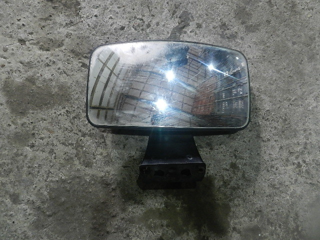 Зеркало бордюрное с кронштейном б/у 020894/010742 для DAF (Даф)