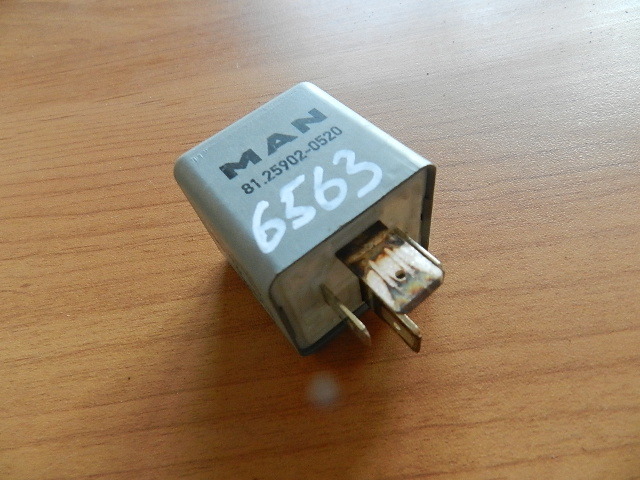 Реле факельного устройства (пуска) б/у 81259020520/899338000 для MAN (Ман)