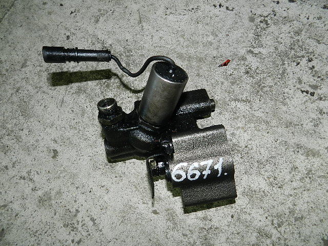 Клапан управляющий с цилиндром глушения двигателя б/у 4287500050/4287500136 для Iveco (Ивеко)