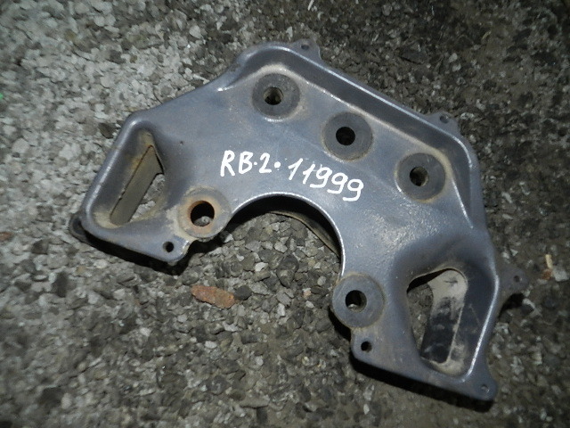 Кронштейн рулевого редуктора (ГУРа) б/у 5010600237 для Renault (Рено)