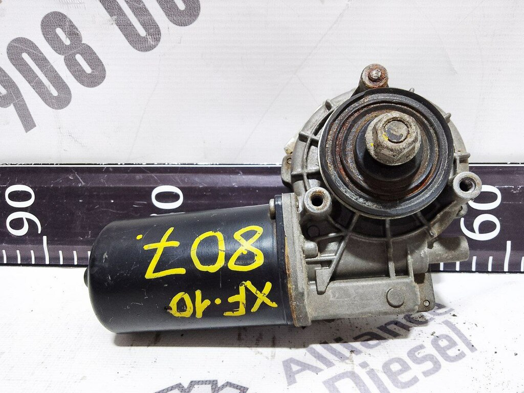 Моторчик стеклоочистителя б/у 403924/1254891 для DAF (Даф)