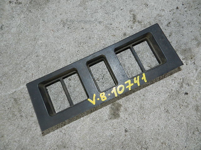 Рамка панели приборов б/у 3175616 для Volvo (Вольво)