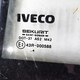 Стекло двери дополнительное (форточка) лев. б/у 504016417 для Iveco (Ивеко) - 1