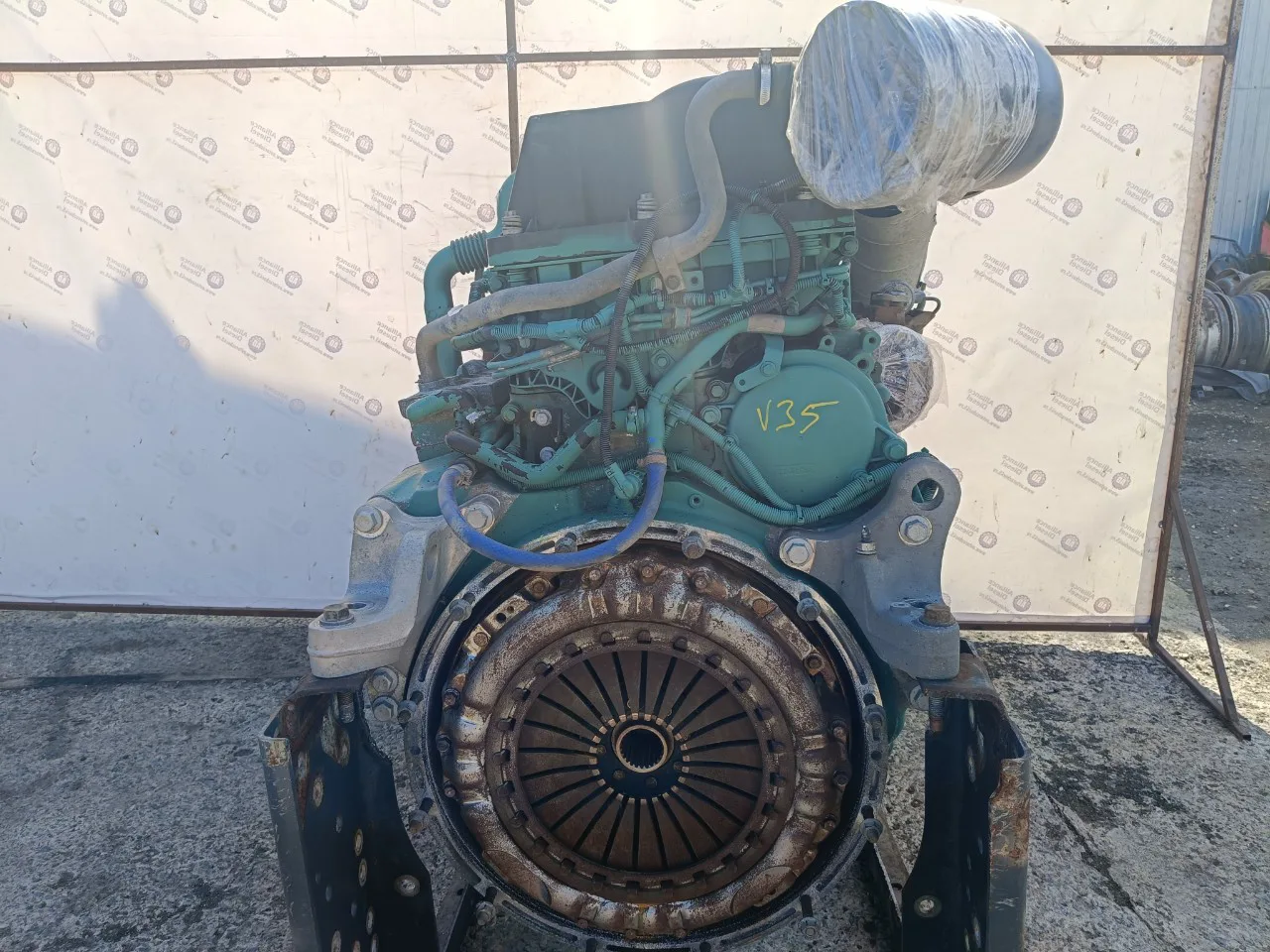 Двигатель (ДВС) 460 л.с. D 13C 460S EUV  б/у 21534840 / 22232691 / 21679263 для Volvo (Вольво) - 1