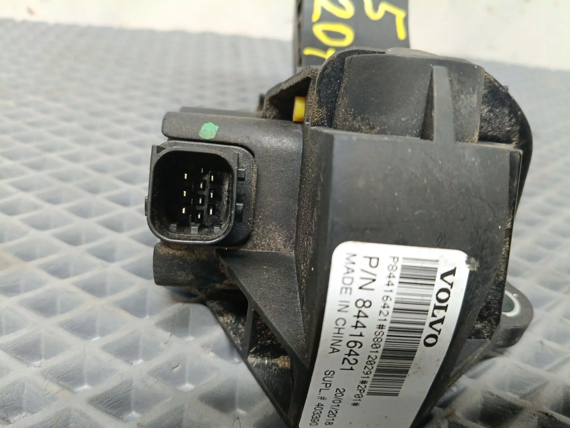 Педаль газа б/у 84416421 для Volvo (Вольво) - 2