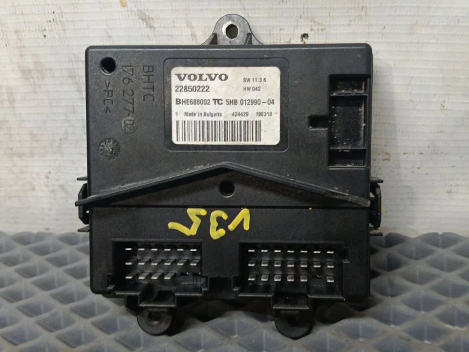 Блок управления отопителем  б/у 22850222 для Volvo (Вольво) - 1