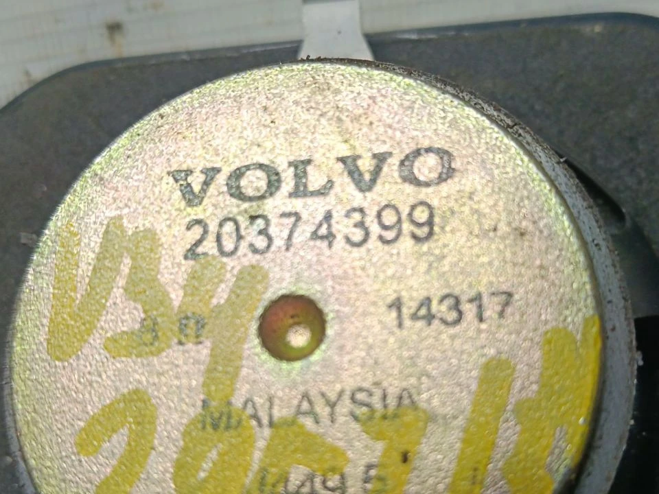 Динамик б/у 81281026071 / 8637611236 / 20382033 / 20374399 - 2