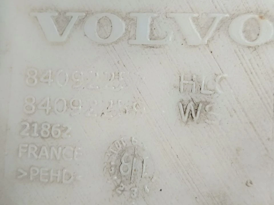 Бачок омывателя  б/у 84092257 / 84092259 для Volvo (Вольво) - 1