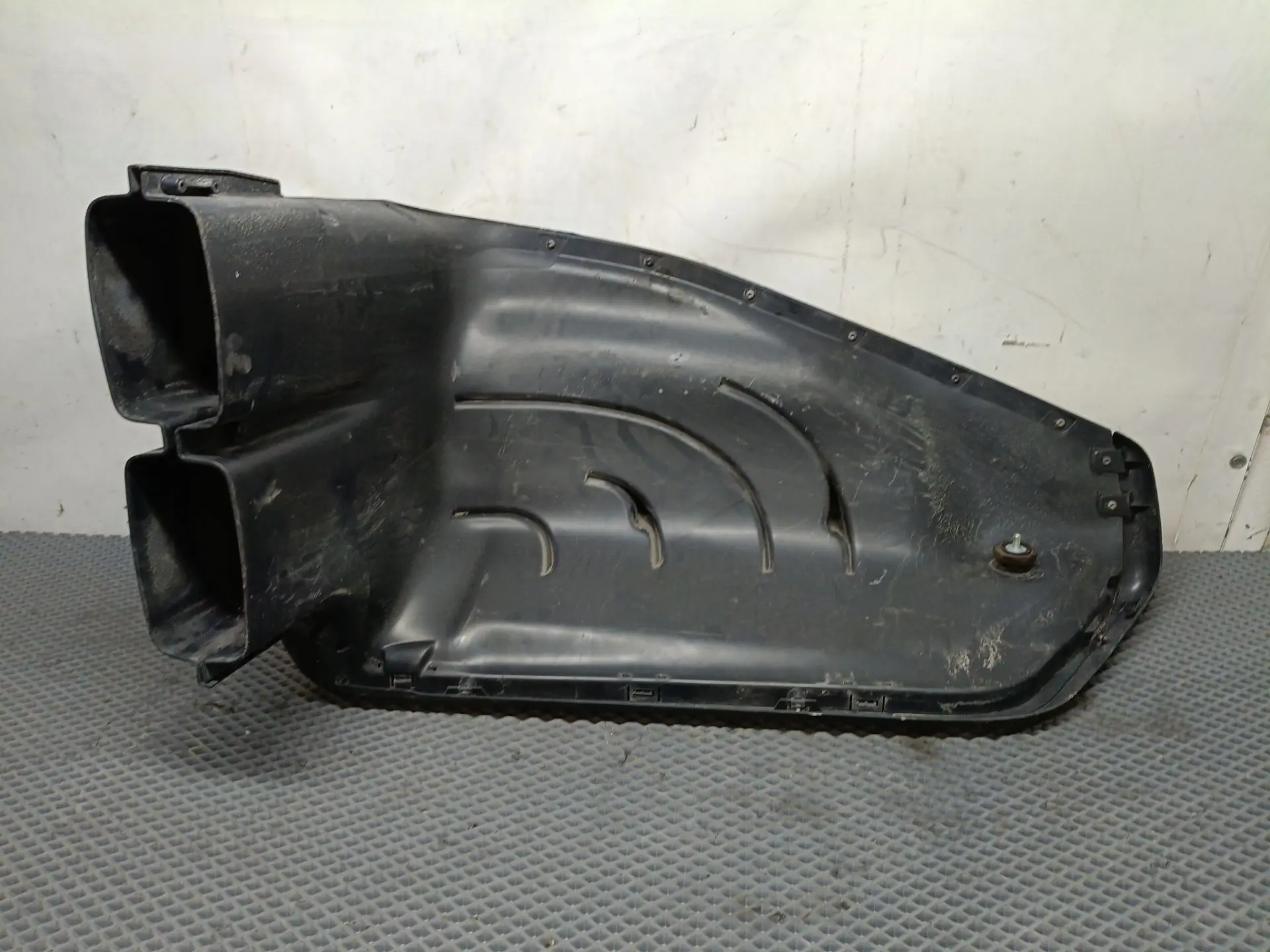 Воздухозаборник б/у 21174442 для Volvo (Вольво) - 3