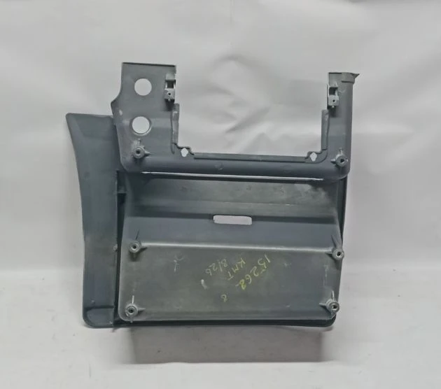 Корпус подножки (подножка ступенька )  нижняя лев. нов. 9436660401 для Mercedes-Benz (Мерседес) SAMPA - 1